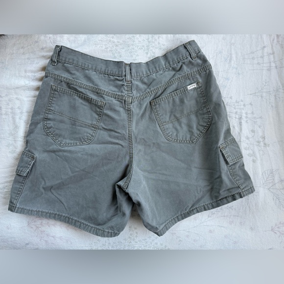 Rider’s High Waisted Cargo Shorts on Olive Green - Picture 2 of 12